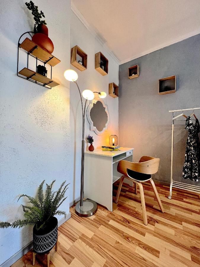 Elbling Apartment Mit Terrasse - Netflix - Parkplatz - Weinbergblick ไมเซน ภายนอก รูปภาพ